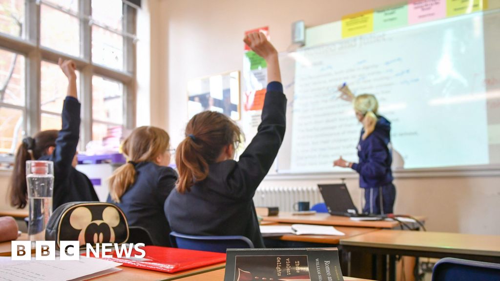 Welsh schools limit subjects due to staff shortage