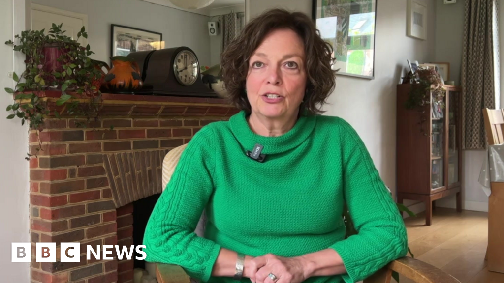 Ruth Perry's sister calls for delays to 'rushed' Ofsted reforms