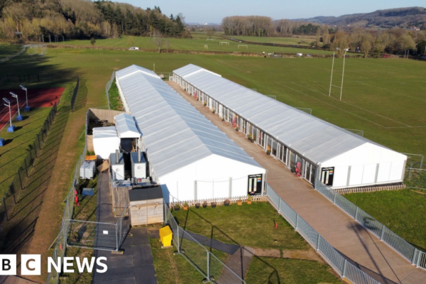 School's classroom marquees to be replaced after concrete crisis