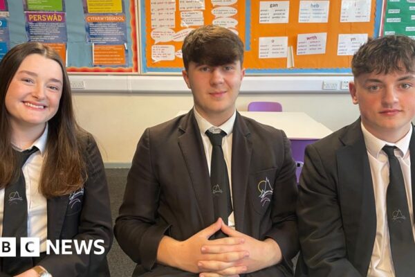 'Talent' and 'money' leaving Wales due to scheme, universities warn