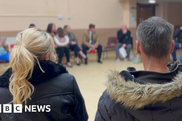 Isle of Sheppey parents threaten court action over school places