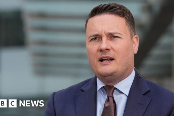 More than 1,000 GPs to get share of £102m to expand surgeries